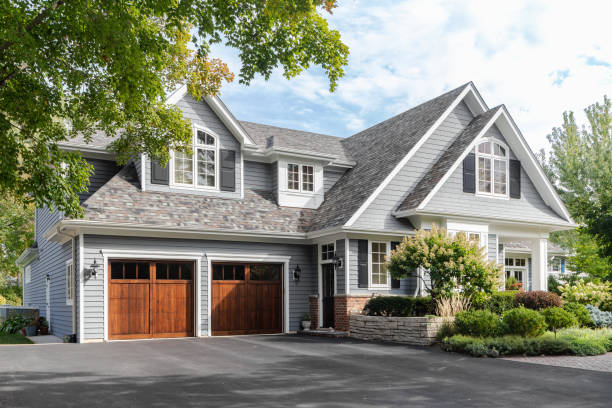 Best Roof Insulation Installation  in Toluca, IL